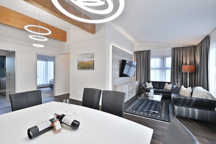 Room 40 of 123