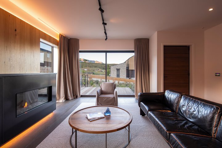 Room 10 of 51