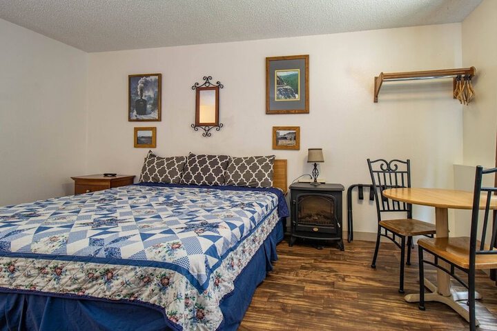 Room 22 of 45