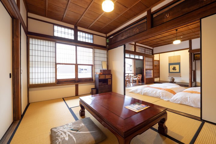Room 19 of 58