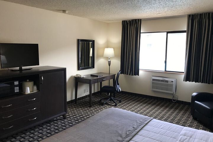 Room 9 of 51