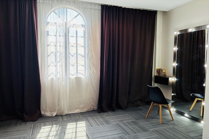 Room 15 of 52