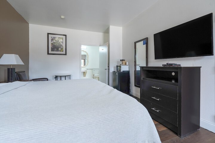 Room 20 of 47