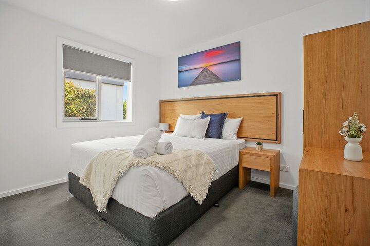 Room 5 of 121