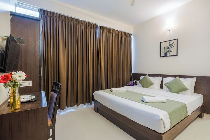 Room 14 of 25