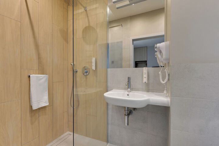 Clean Restrooms