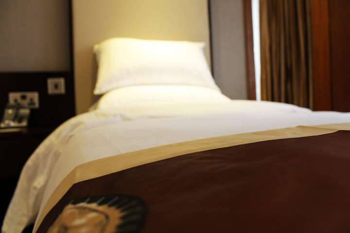 Room 43 of 102