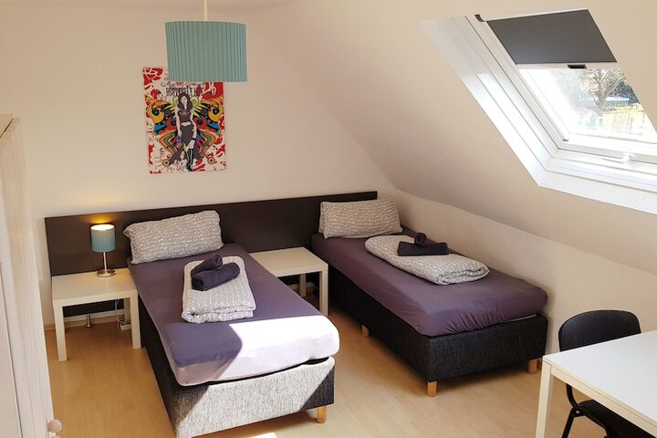 Room 5 of 35