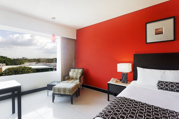 Room 7 of 213