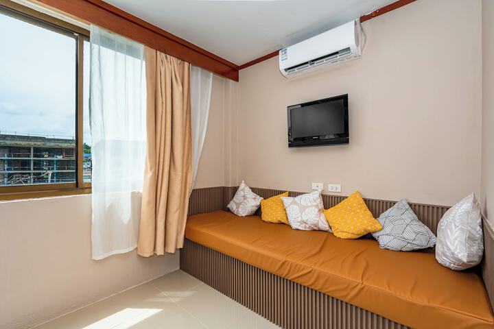 Room 74 of 101