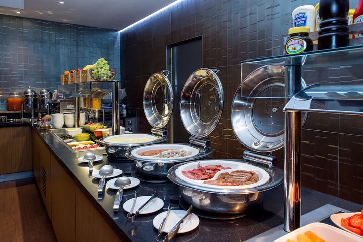 Breakfast/Coffee Service 94 of 127