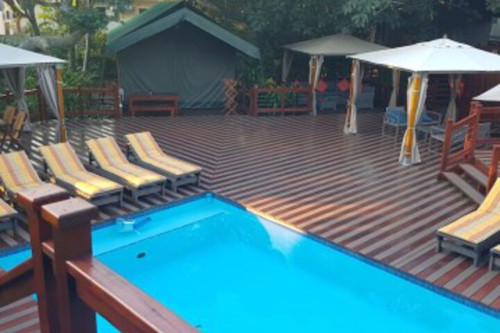 Pool Hotel