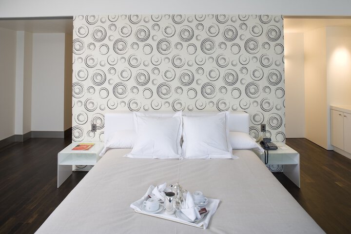 Room 8 of 79