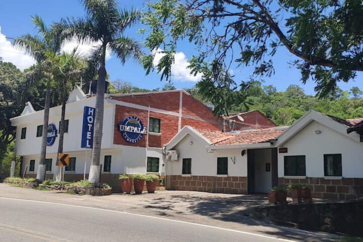 HOTEL CAMPESTRE UMPALA in San Gil