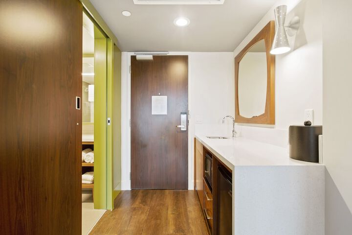 Private kitchenette