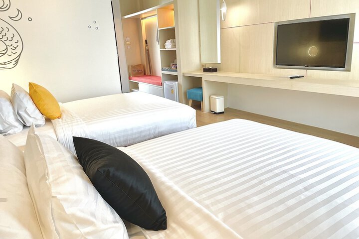 Room 15 of 72
