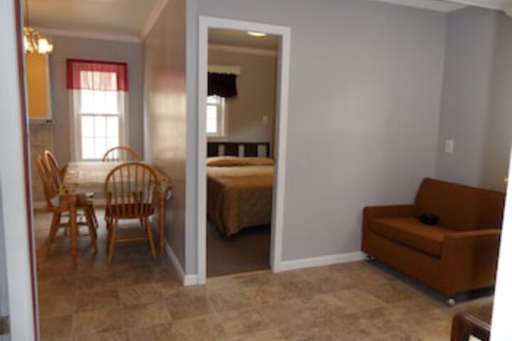 Room 208 of 345