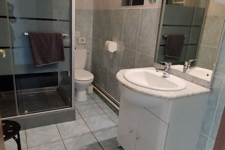 Room 49 of 59