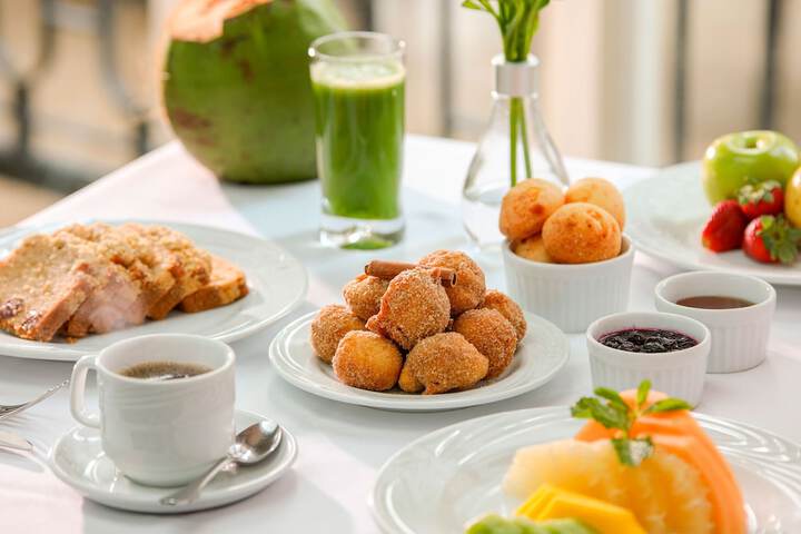 Breakfast meal