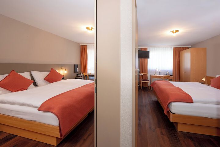 Room 20 of 63