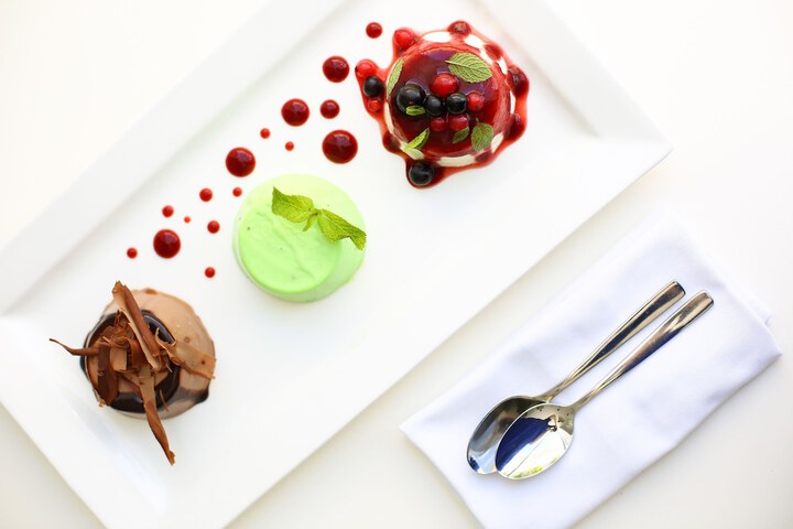 Dining Photos