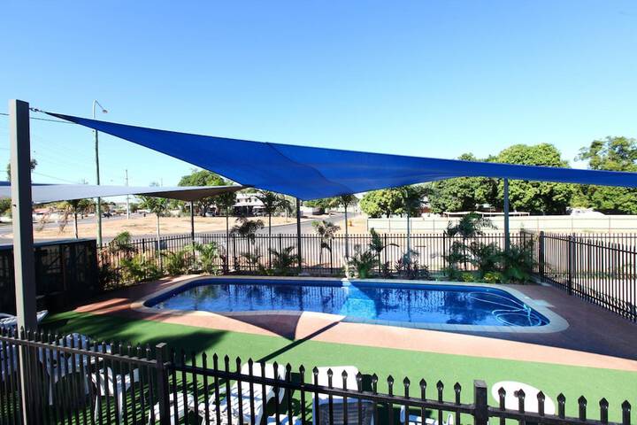 Pools & Facilities
