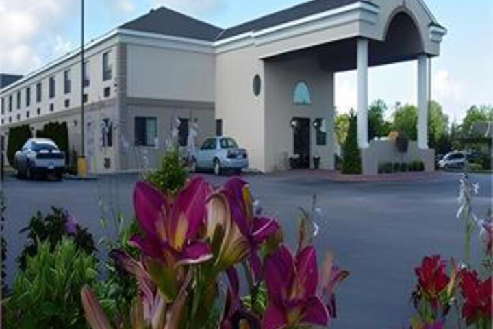 Hotel 10 of 23