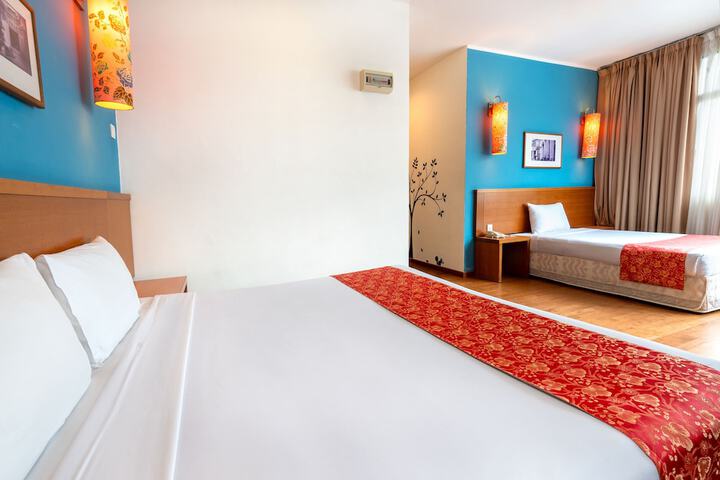 Room 15 of 30