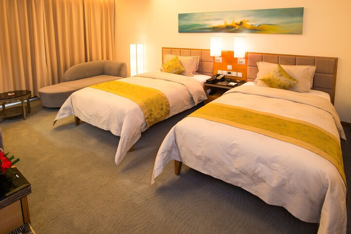 Room 12 of 44