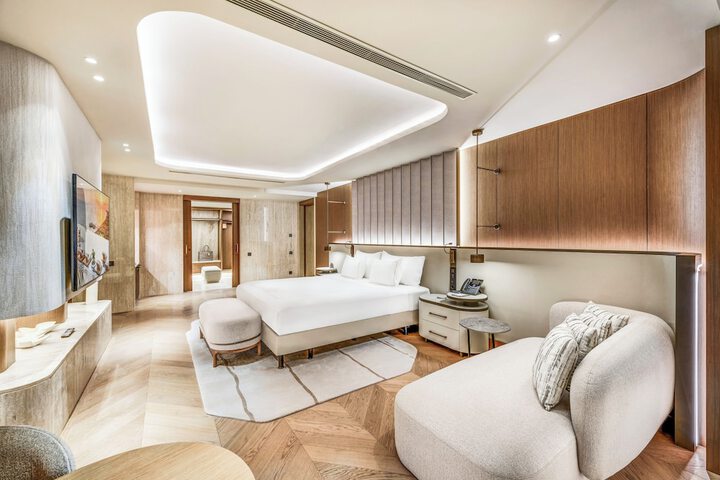 Room 20 of 108