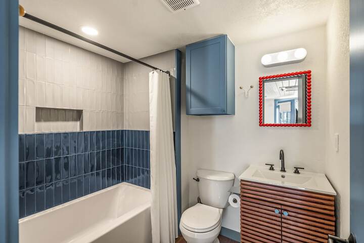 Room 51 of 72