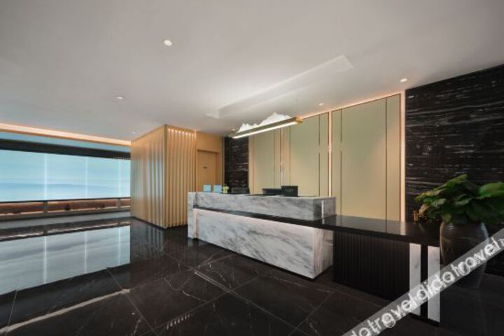 Hotel Interior 17 of 28