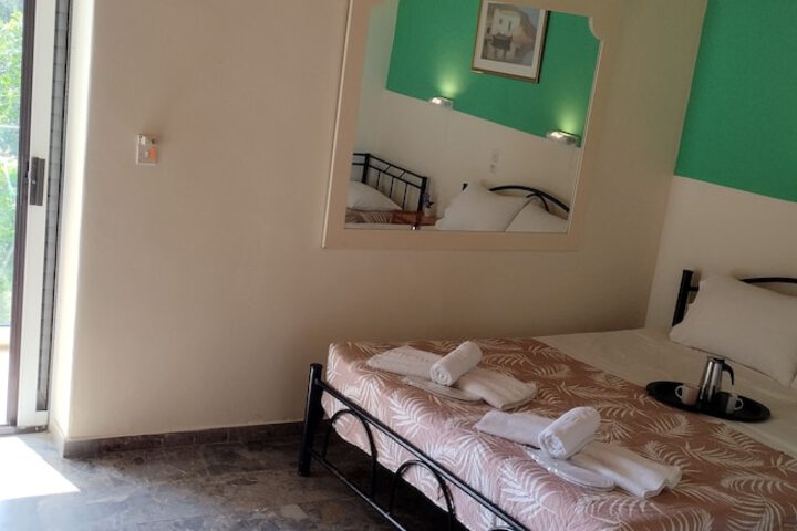 Room 49 of 129