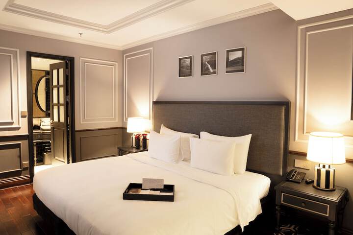 Room 27 of 101