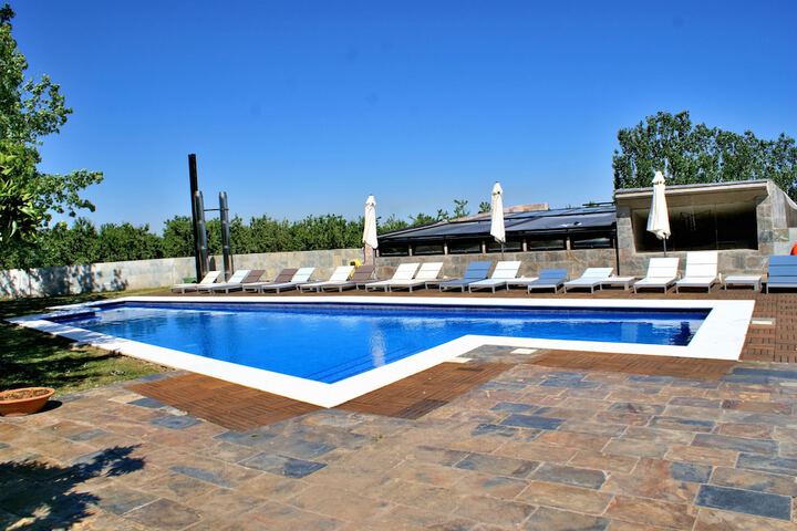 Pool 62 of 112