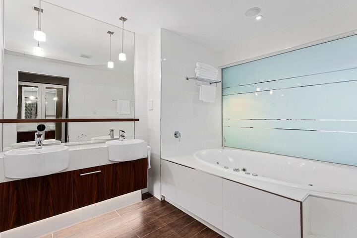 Bath Interior
