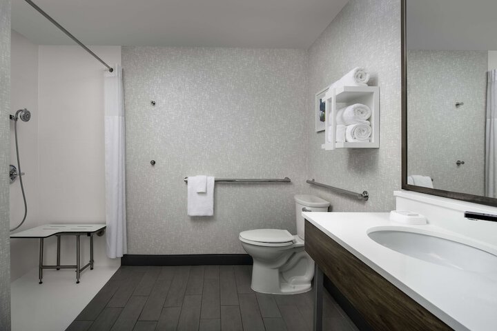 Bathroom shower