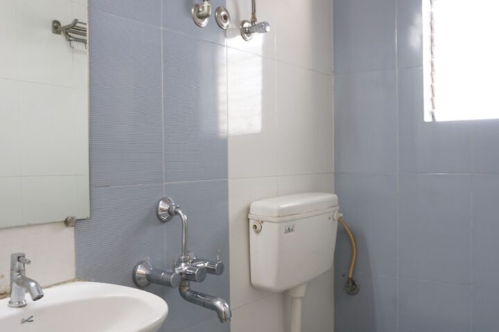 Clean Restrooms