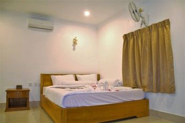 Room 56 of 113