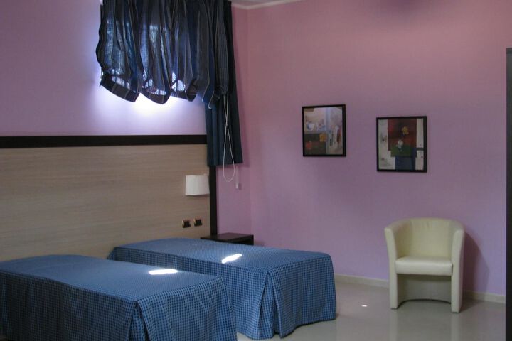 Room 3 of 22