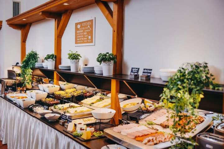 Breakfast buffet