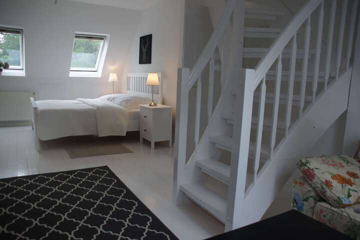 Room 55 of 238