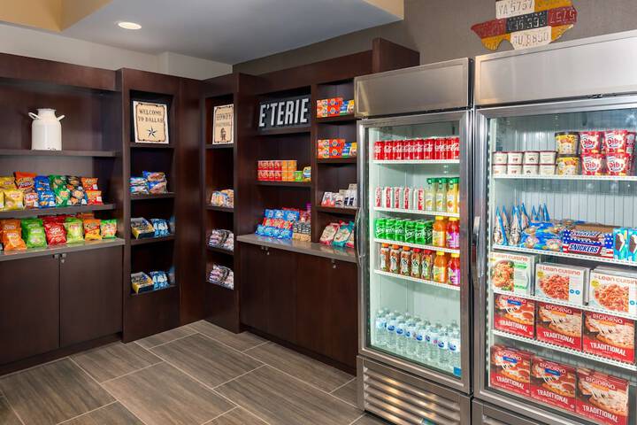 Snack bar