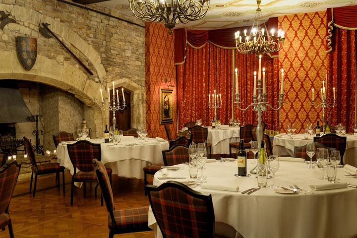 Dining 70 of 123