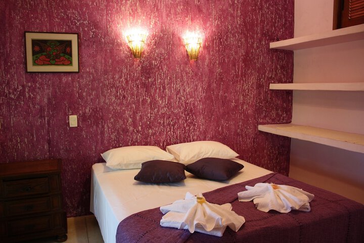 Room 10 of 36