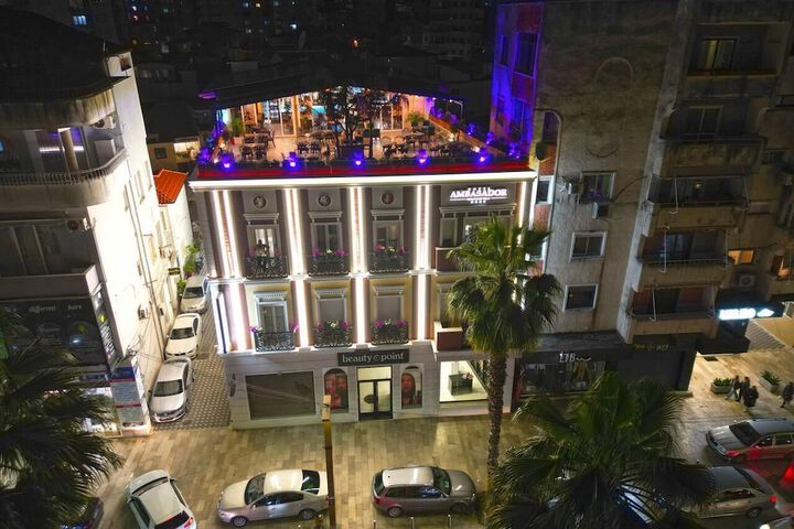 Hotel 110 of 120