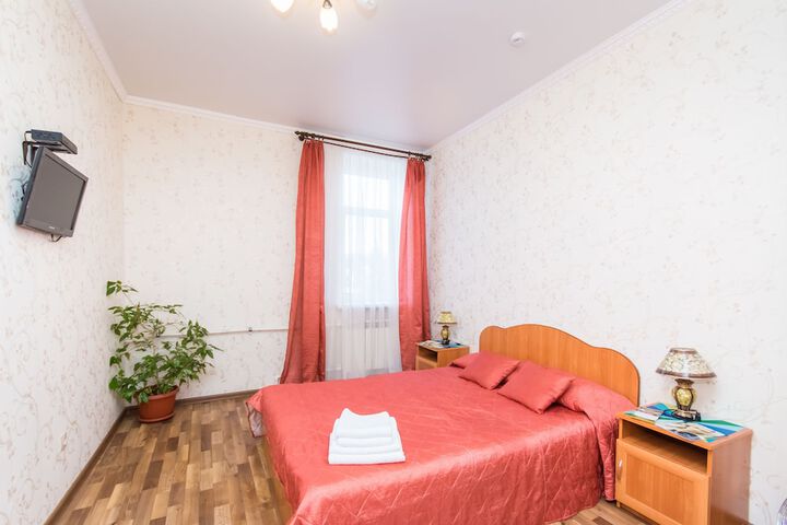 Room 4 of 35