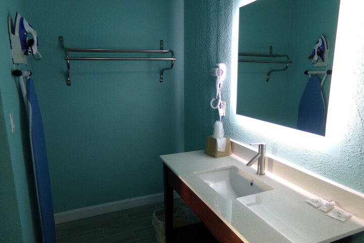 Room 20 of 22