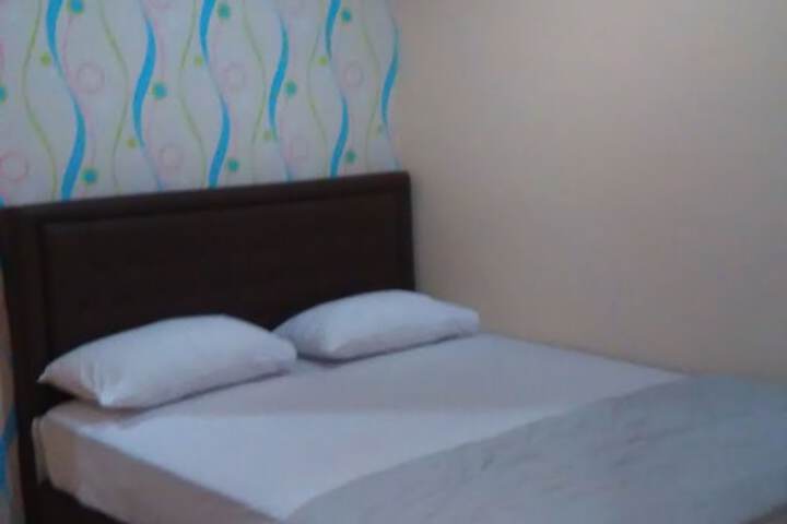Room 8 of 24