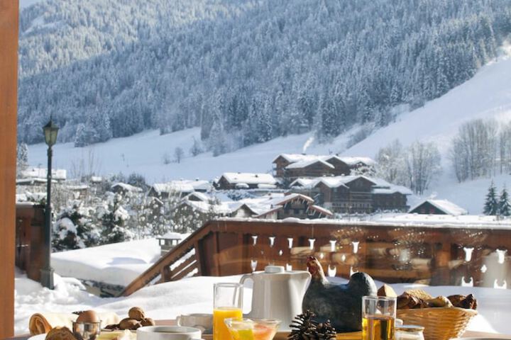 Breakfast area
